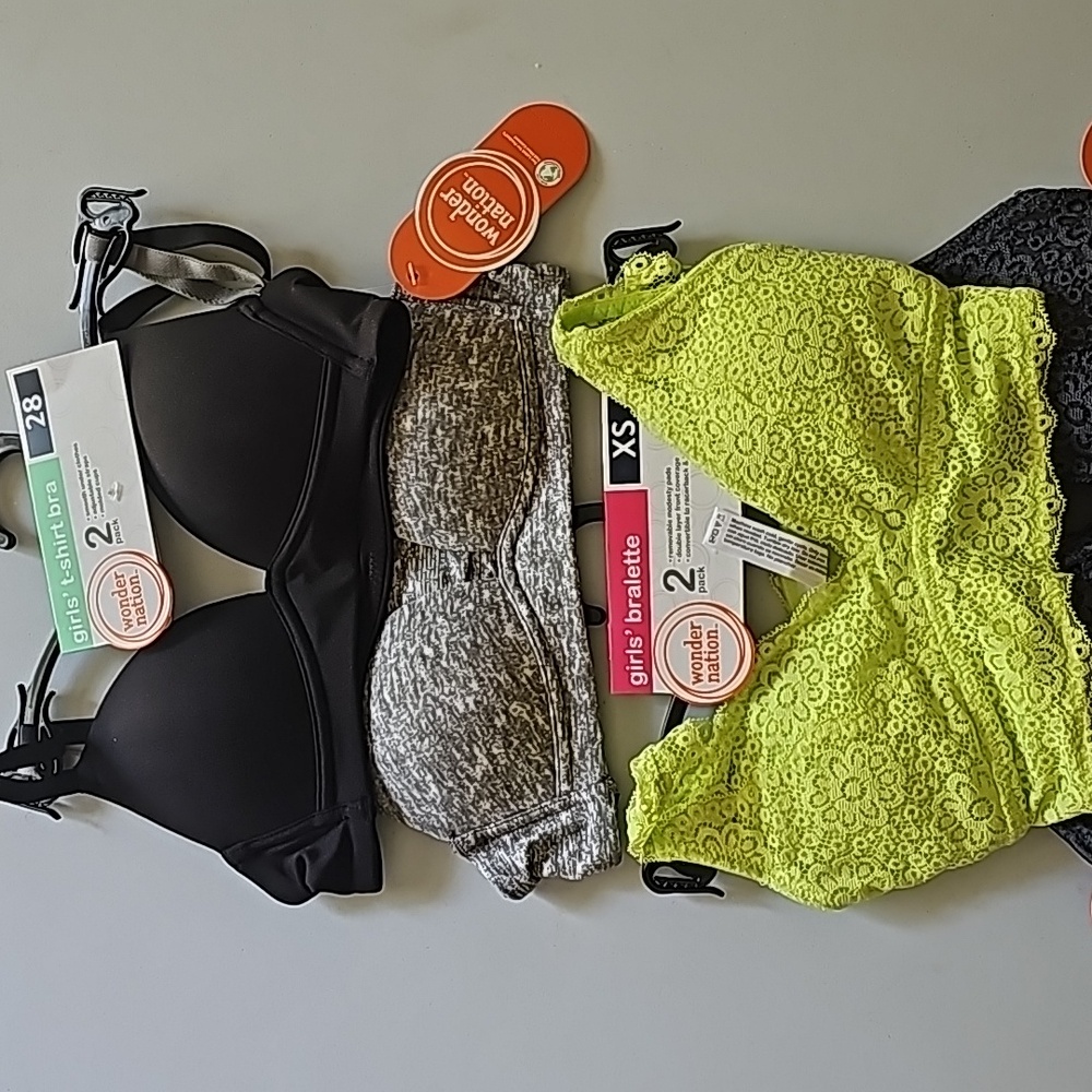 Bundle Of Girls‎ T-Shirt Bra Bralette Size XS / 28